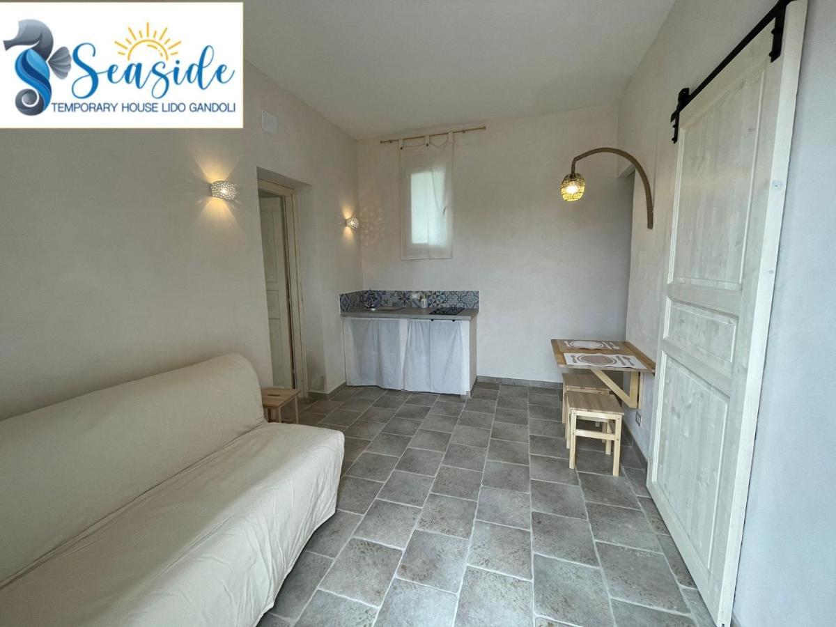 شقة Seaside Temporary House ليبورانو المظهر الخارجي الصورة